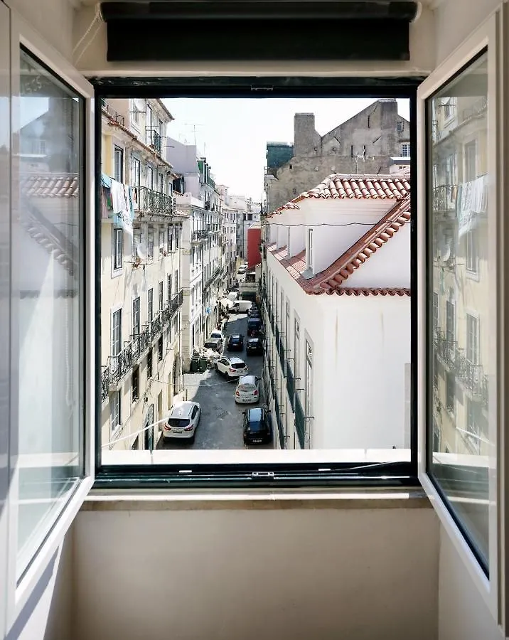 Alfama Historical Apartment 3 Bedroom Duplex Lisboa