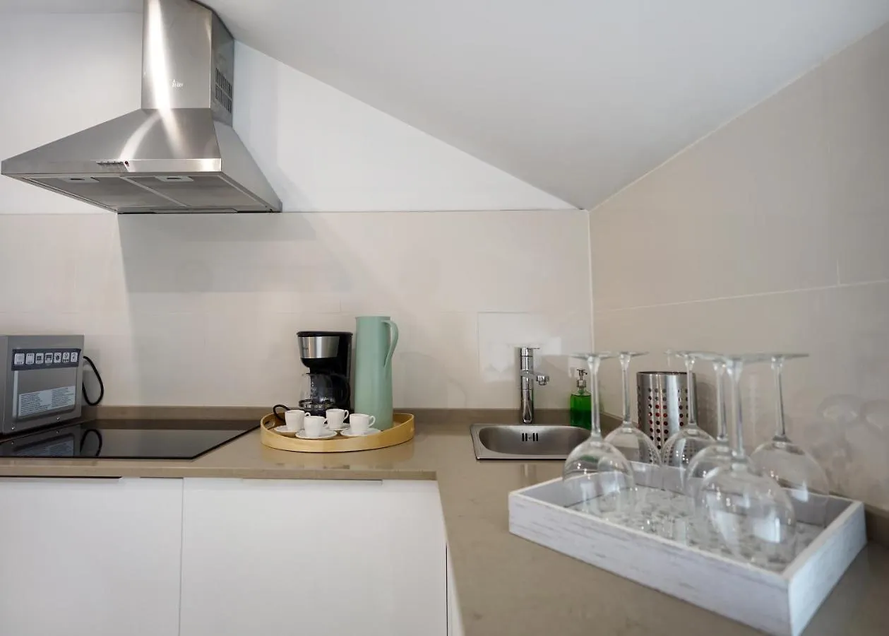 Alfama Historical Apartment 3 Bedroom Duplex Lisboa Portugal