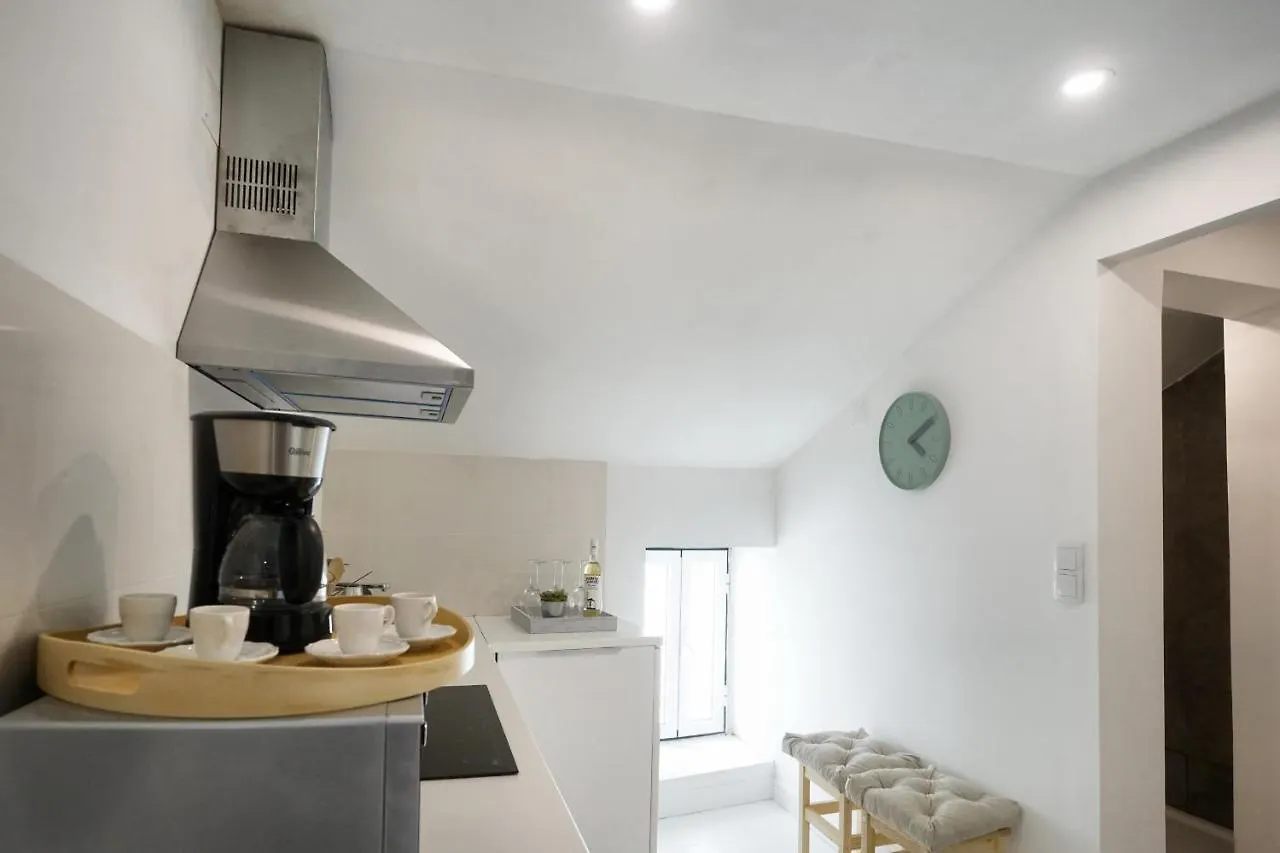 Alfama Historical Apartment 3 Bedroom Duplex Lisboa